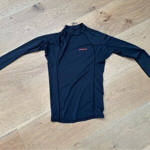 Patagonia Men's Black Rash Guard